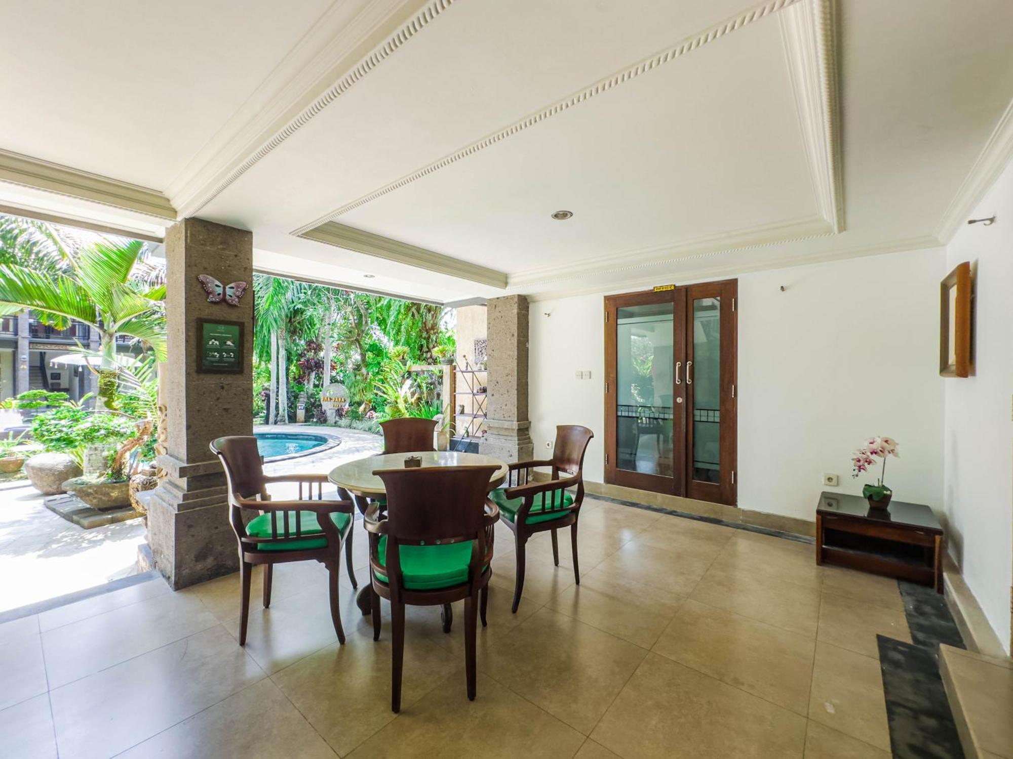 Hotel Uma Dana 3*