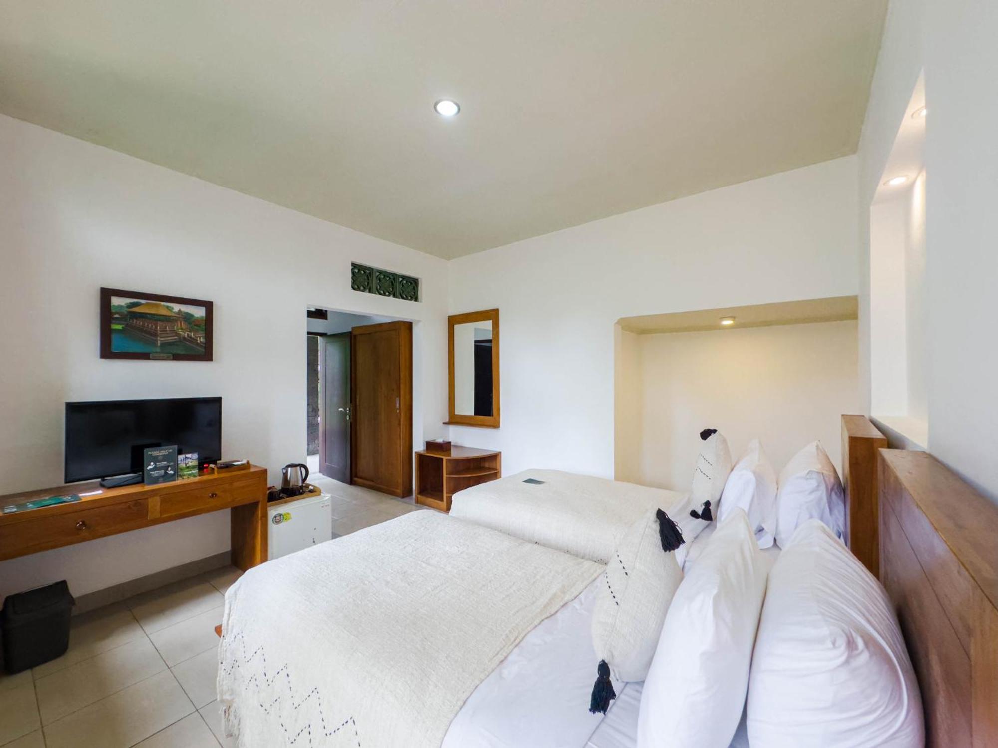 Hotel Uma Dana 3*